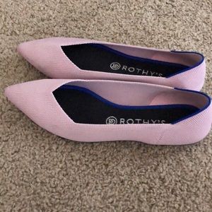 Rothys Petal Pink point, size 9.5